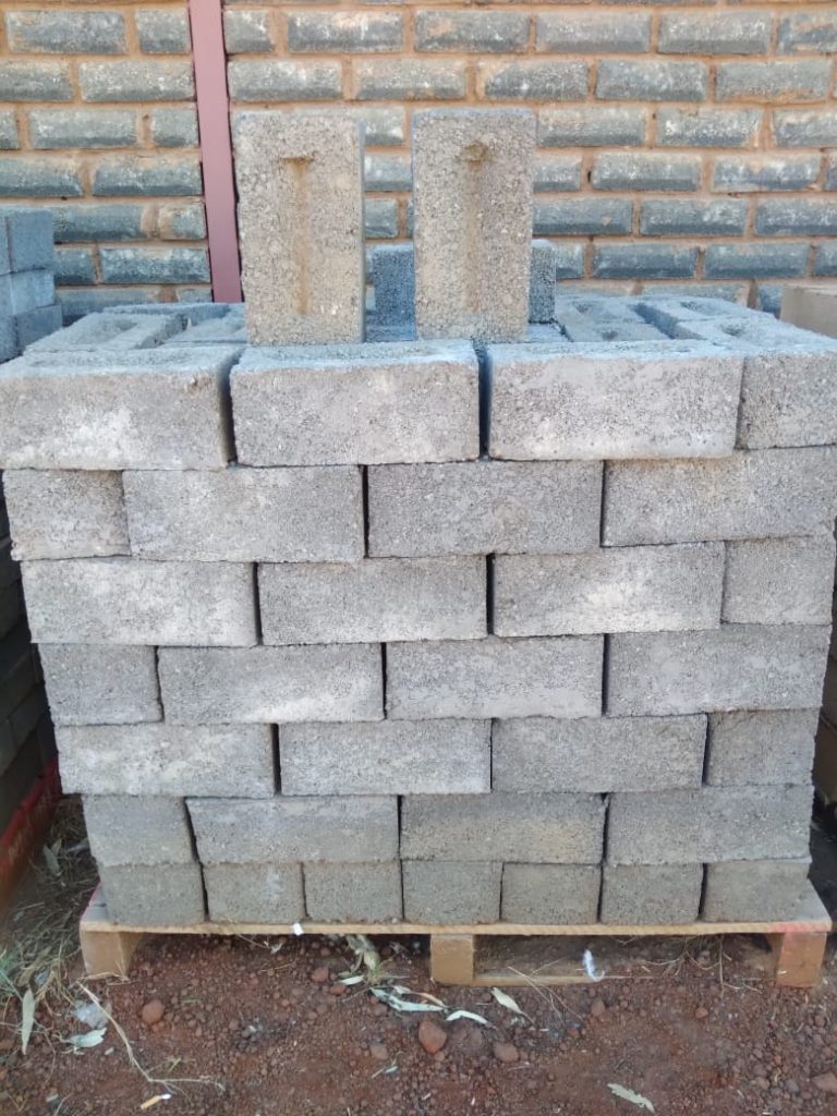 Block Grey Pallet